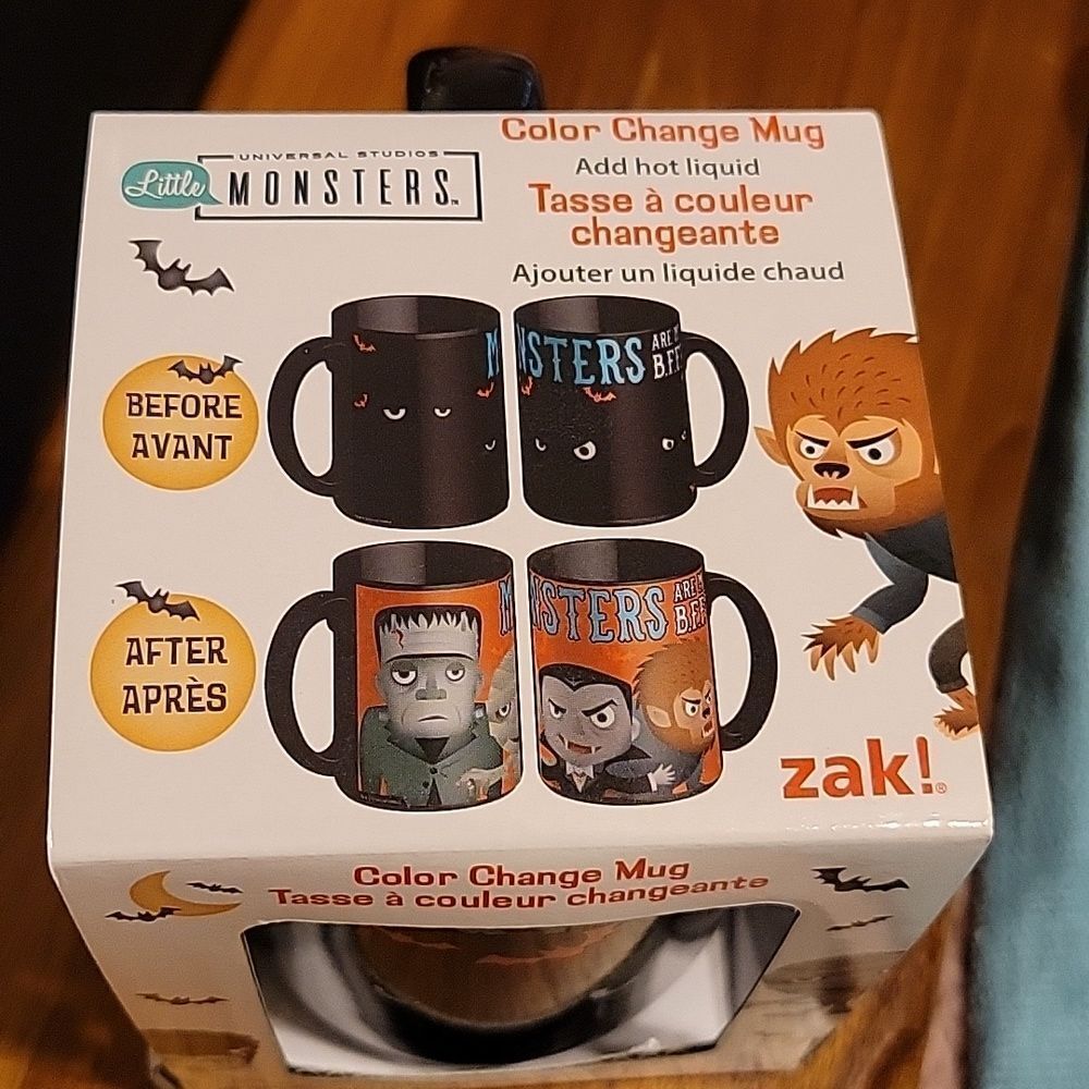 Zak! 🎄Universal Studios Little Monsters Color Changing Mug